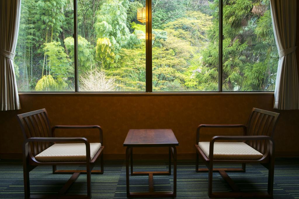 ฟอเรสต์ รีสอร์ต ยุโมะโตะ โคะมะชิกัง Hotel ยูกาวาระ ภายนอก รูปภาพ